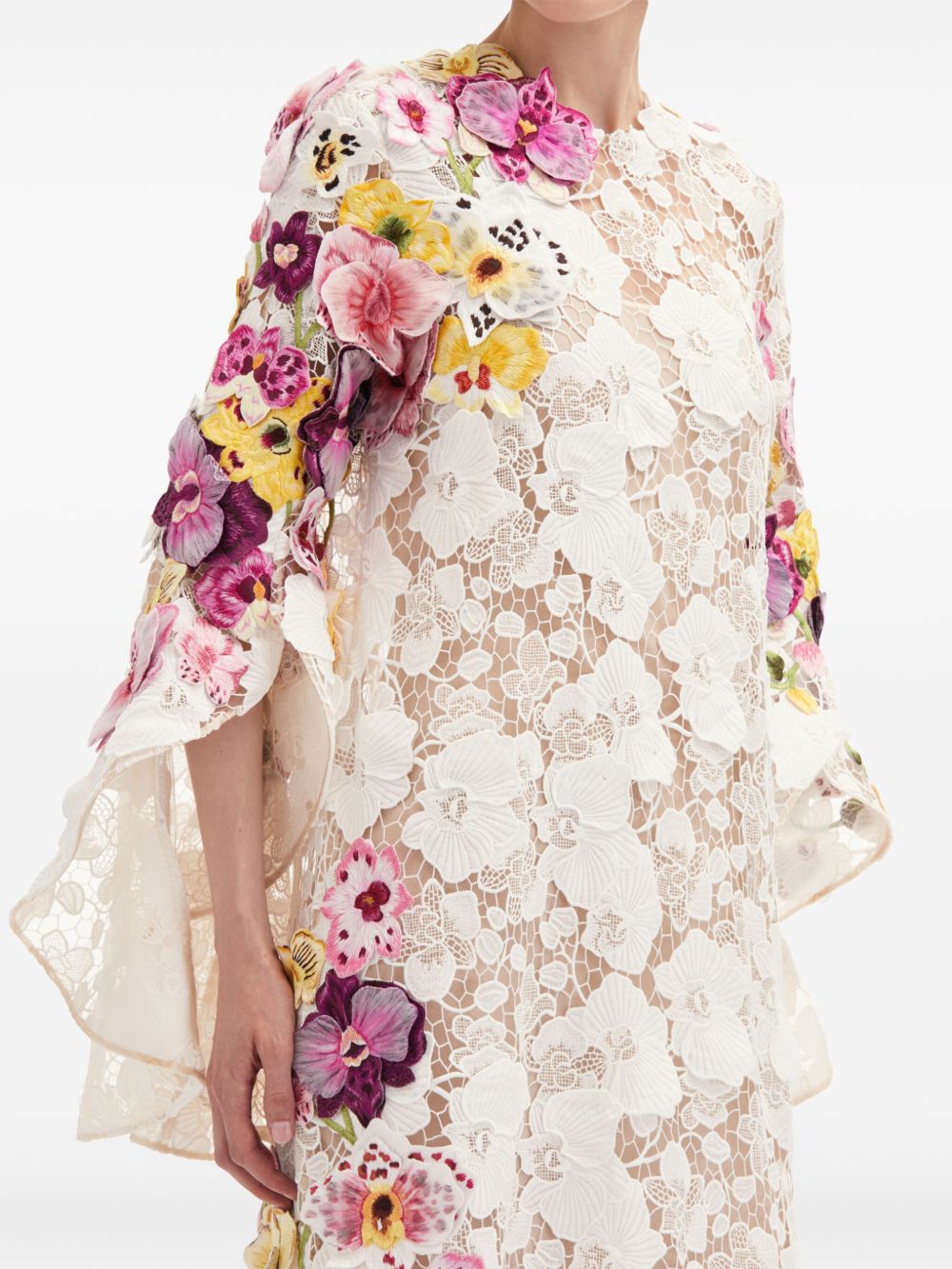 OSCAR DE LA RENTA ORCHID EMBROIDERED GUIPURE KAFTAN