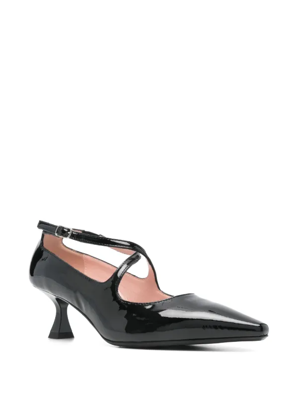 黒エナメル ホワイトレザー パンプス （Roger Vivier 黒