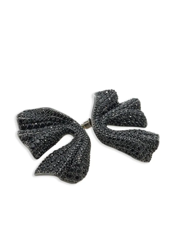 フェラガモドレープピアス