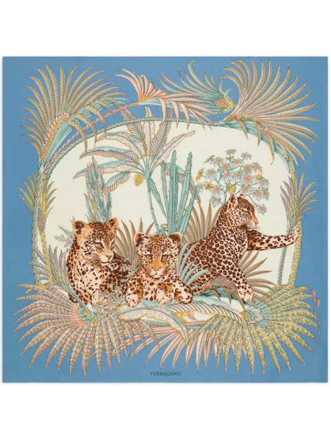 Ferragamo mascada de seda con estampado de leopardo