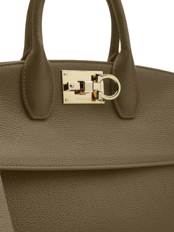 【SALVATORE FERRAGAMO】TOTE BAG SMALL Ferragamo Small Studio Soft Tote Bag | Green | FARFETCH