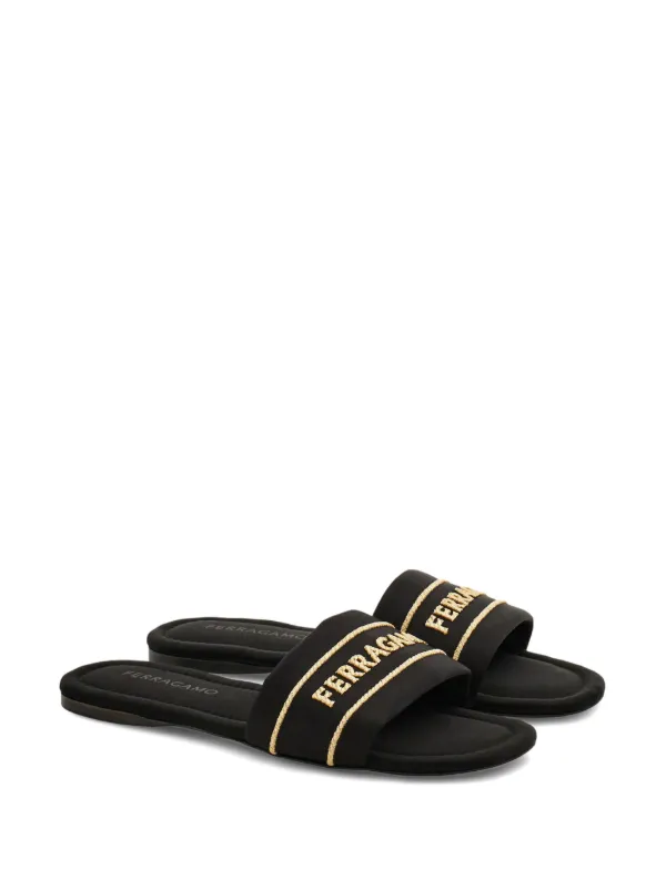 【送料&関税込】Ferragamo Logo Sandals Ferragamo Logo Slides | Black | FARFETCH
