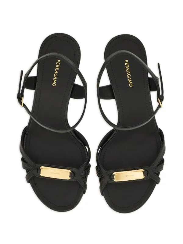 Ferragamo ヴァラ バックル サンダル | ブラック | FARFETCH JP