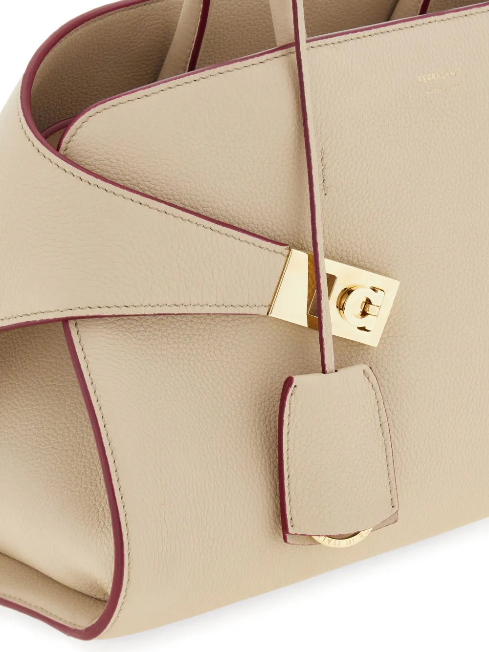 Ferragamo Hug shopper Beige