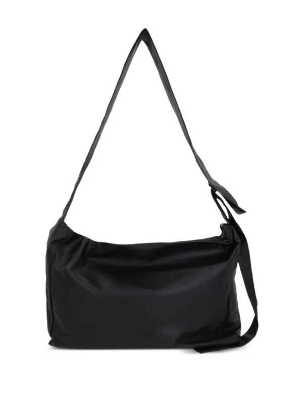 Discord Yohji Yamamoto Puff ショルダーバッグ | ブラック | FARFETCH JP
