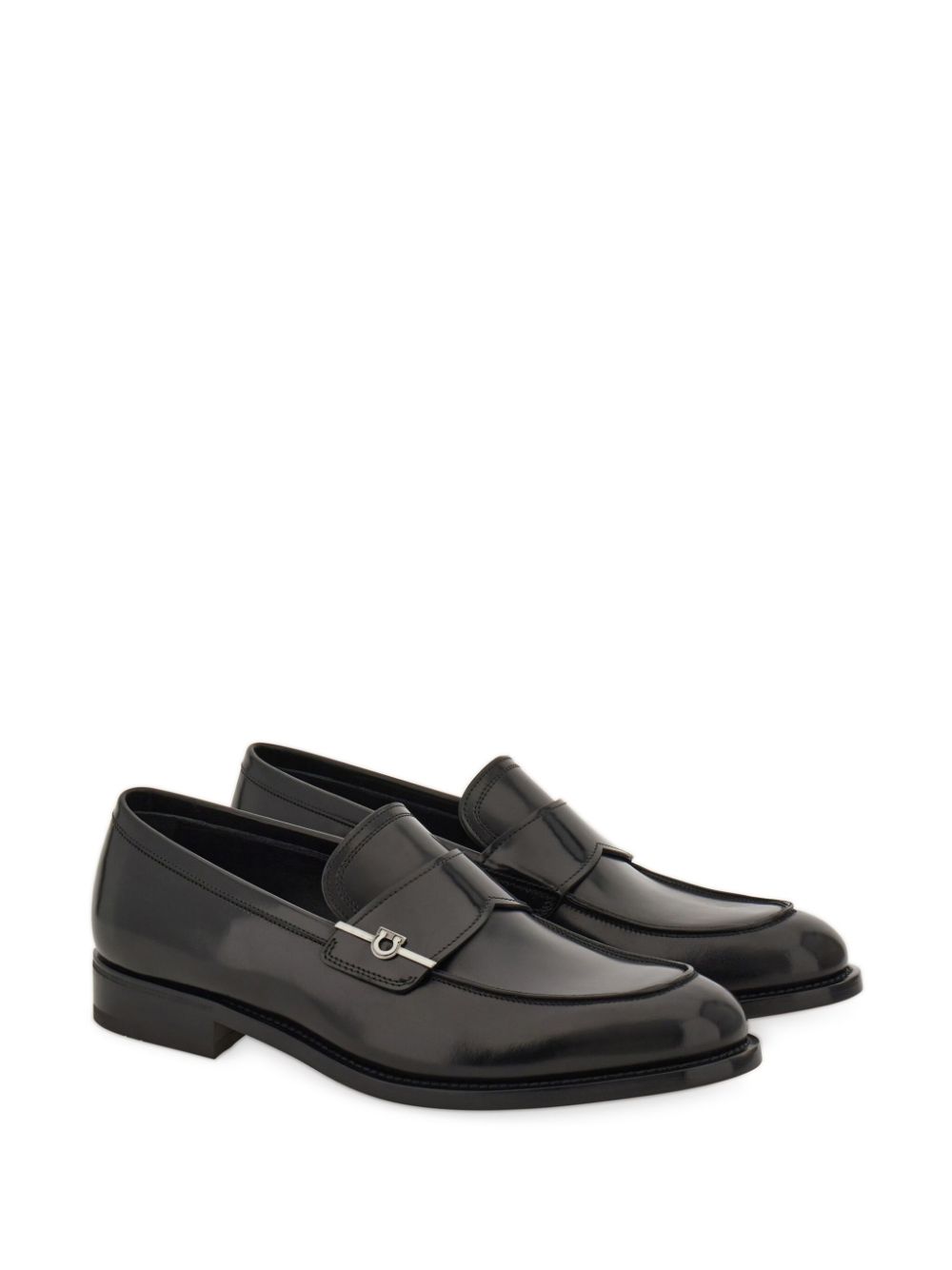 Ferragamo Gancini-plaque loafers - Zwart