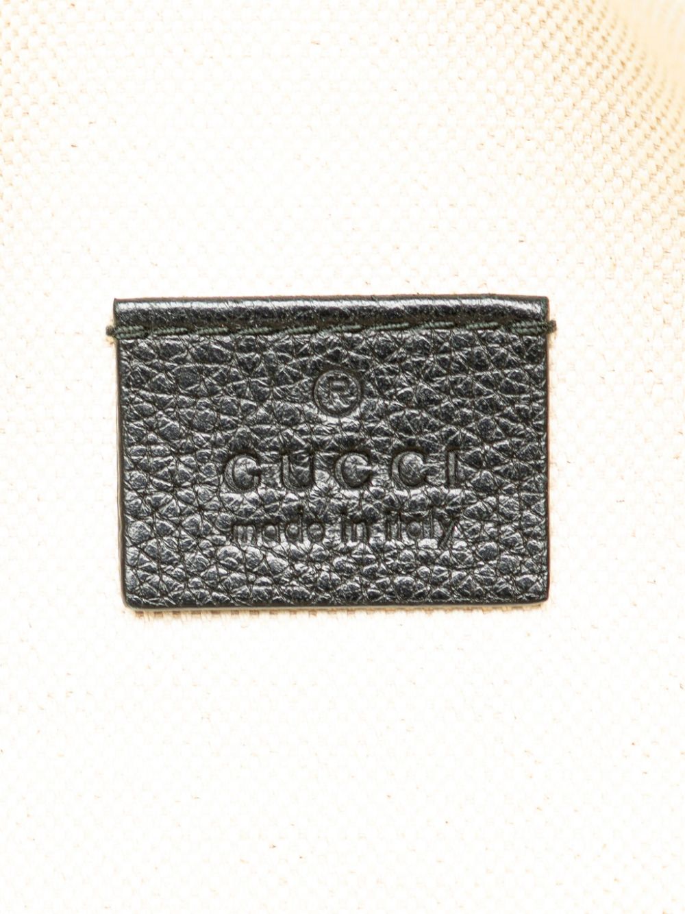 Pre-owned Gucci 2000-2015 Leather Logo Belt Bag In Black