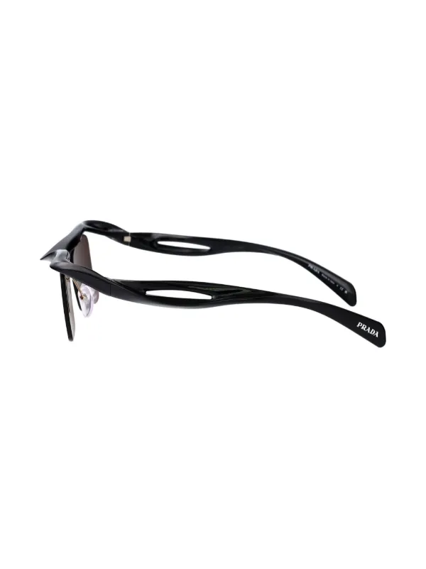Prada Eyewear スクエアフレーム サングラス | ブラック | FARFETCH JP