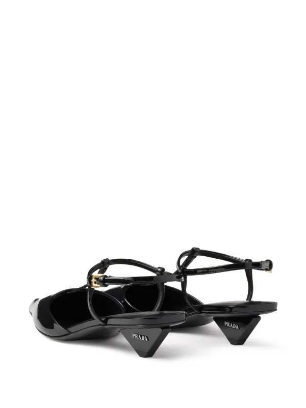 ◇未使用◇ プラダ PRADA ヒール サンダル スタッズ サイズ35 箱付 レディース [284426]