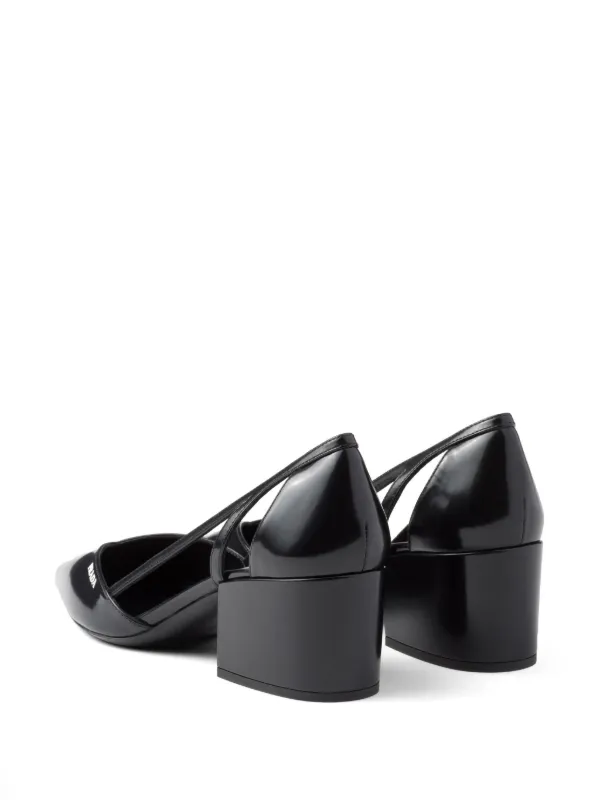 Prada カットアウト レザーパンプス | ブラック | FARFETCH JP