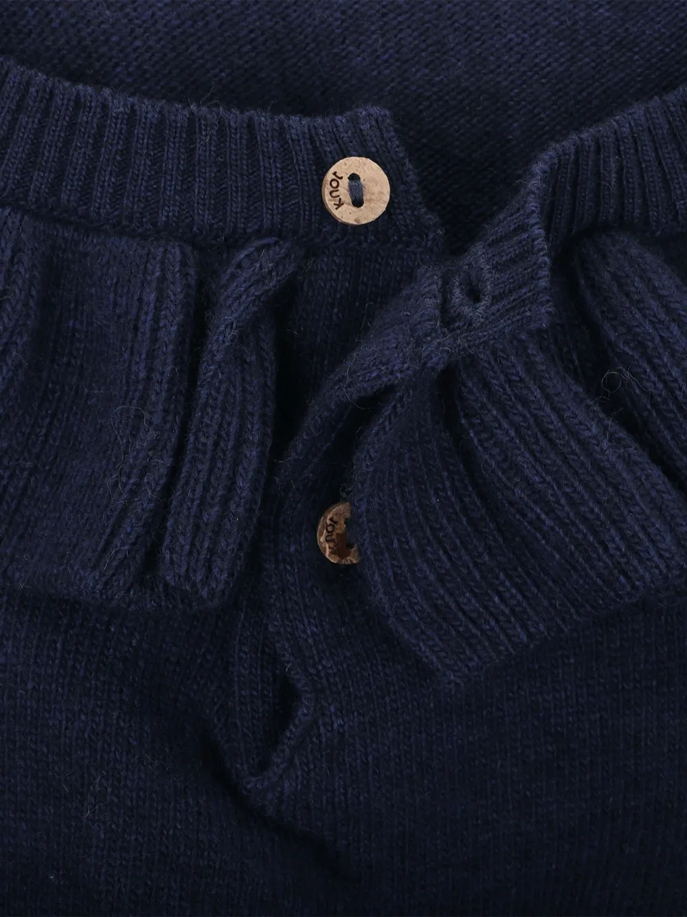 KNOT FLOWERS SWEATER