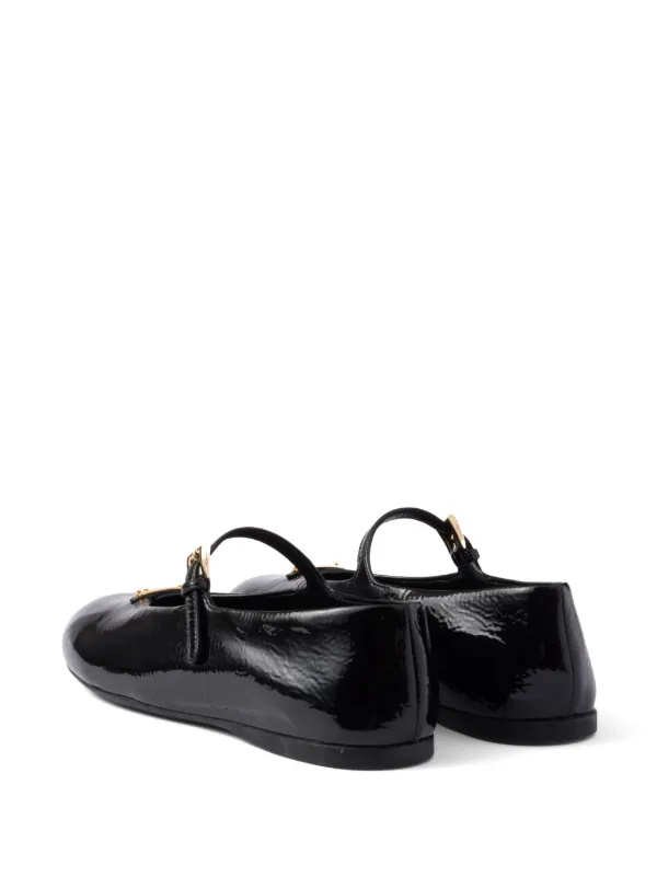 Prada レザー フラットシューズ | ブラック | FARFETCH JP