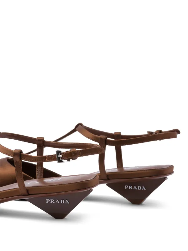 PRADA ポインテッドトゥ ハイヒール ブラウン Prada Satin Slingback Pumps | Brown | FARFETCH