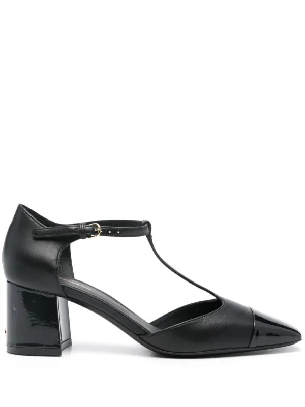 SALVATORE FERRAGAMO Tストラッフハンフス 01J243777208 NERO Ferragamo Tストラップ サンダル | ブラック | FARFETCH JP