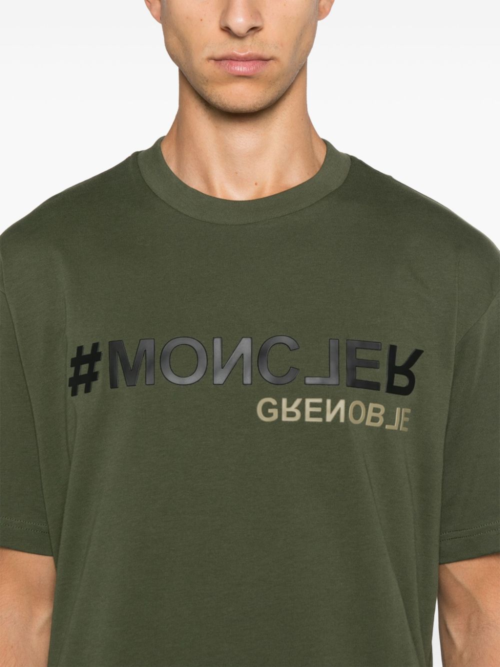 Shop Moncler Logo T-shirt In Green