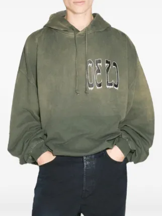 032c