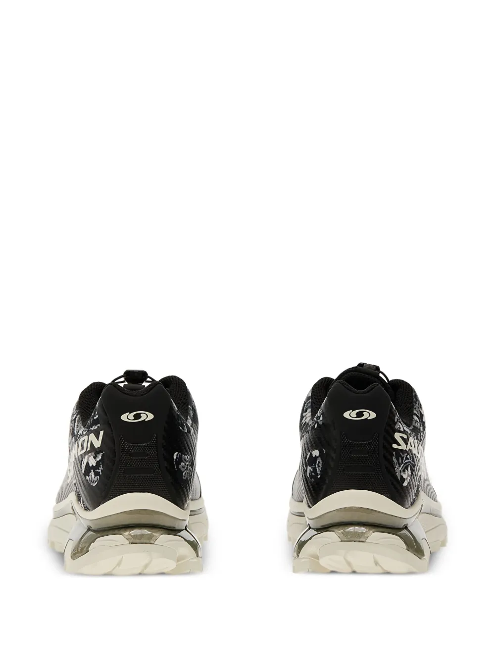 Salomon Advanced XT-4 Needlepoint sneakers met bloemenprint Zwart