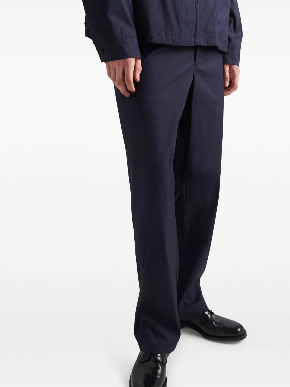 Prada Mid waist broek met toelopende pijpen Blauw