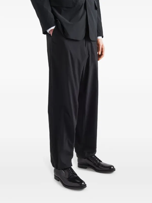 【PRADA】ドローストリング パッド入りパンツ 26086103_56000394_1000.jpg