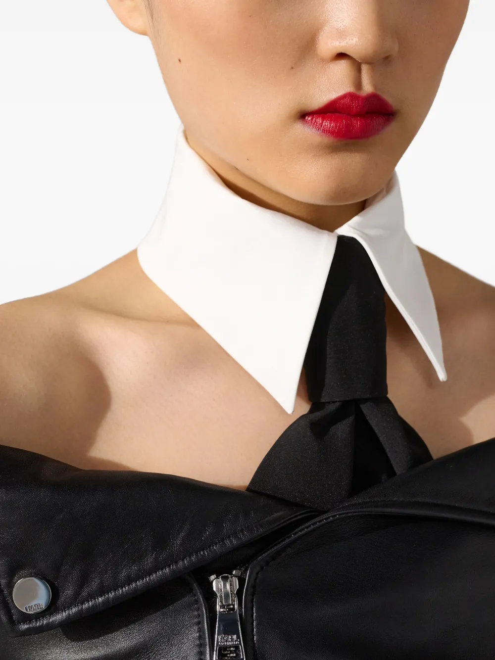 カールラガーフェルド レザータイ ナロータイ ネクタイ ブラック Karl Lagerfeld ネクタイ つけ襟 | ブラック | FARFETCH JP