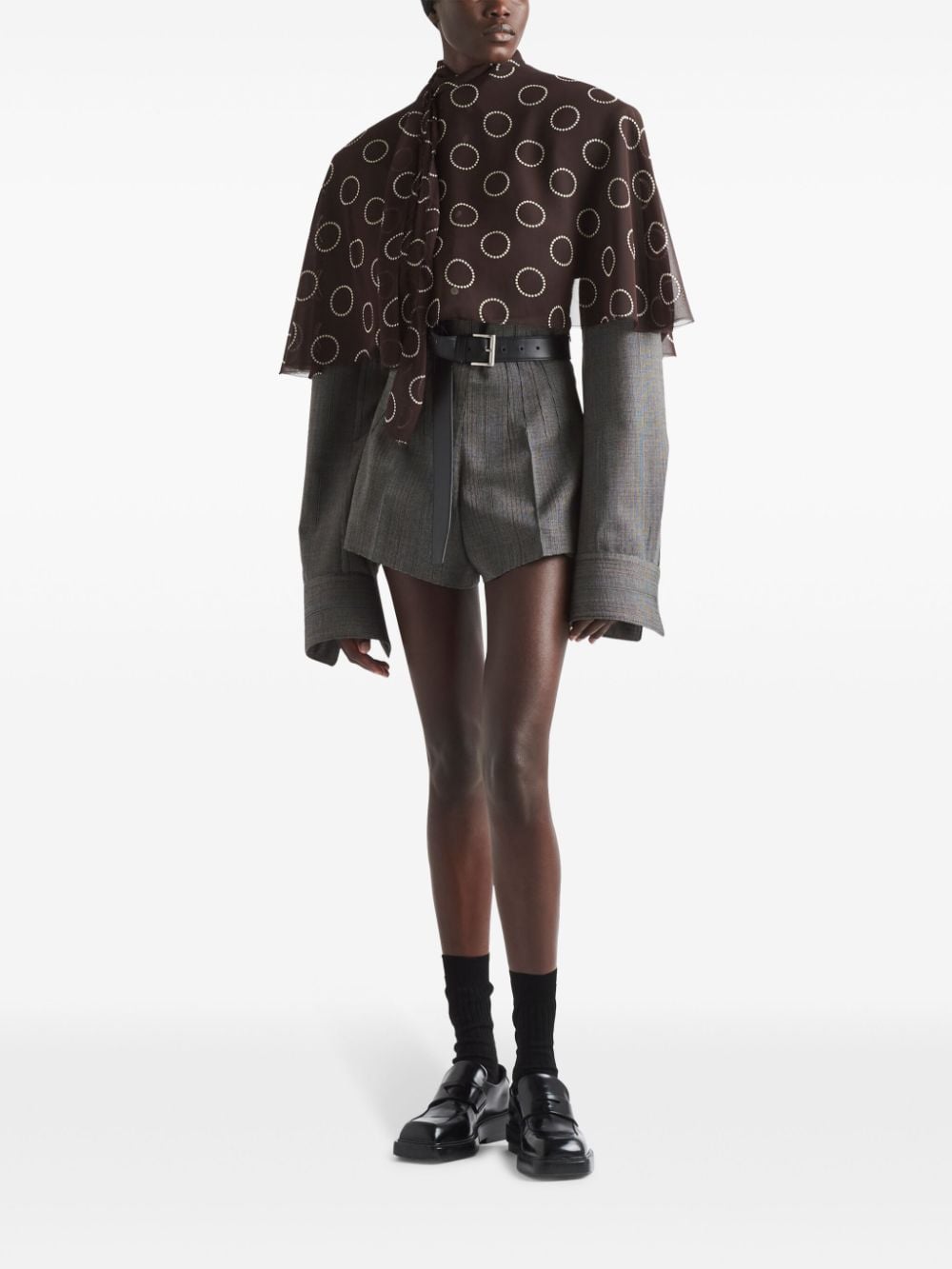 Prada Shorts met krijtstreep - Grijs