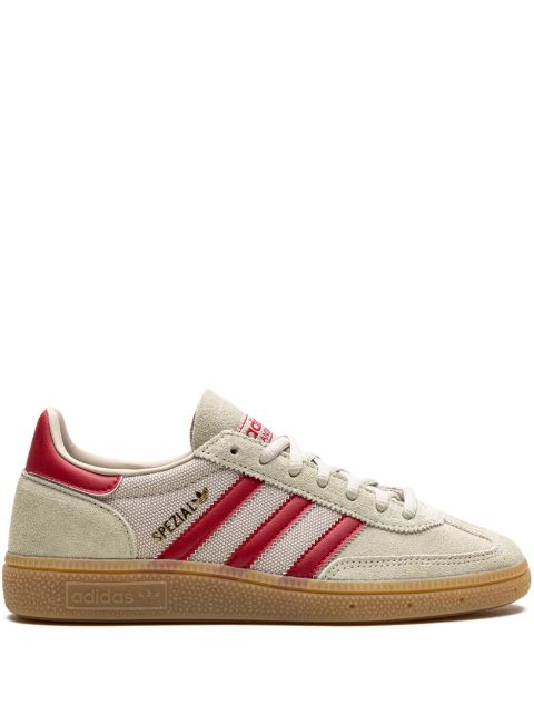 hype adidas Handball Spezial "Putty Grey Team Victory Red Wonder Beige" sneakers  