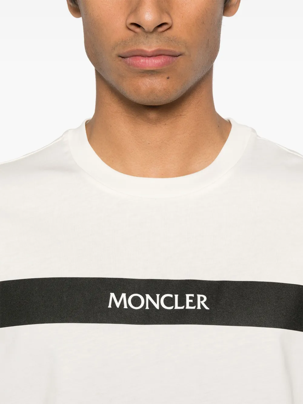 Moncler T-shirt met logoprint Wit