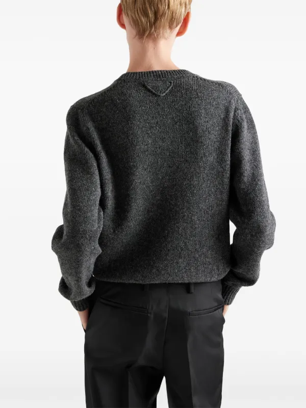 【PRADA】トライアングルロゴ ストレートレッグ トラウザーズ Prada トライアングルロゴ ストレートパンツ | ブラック