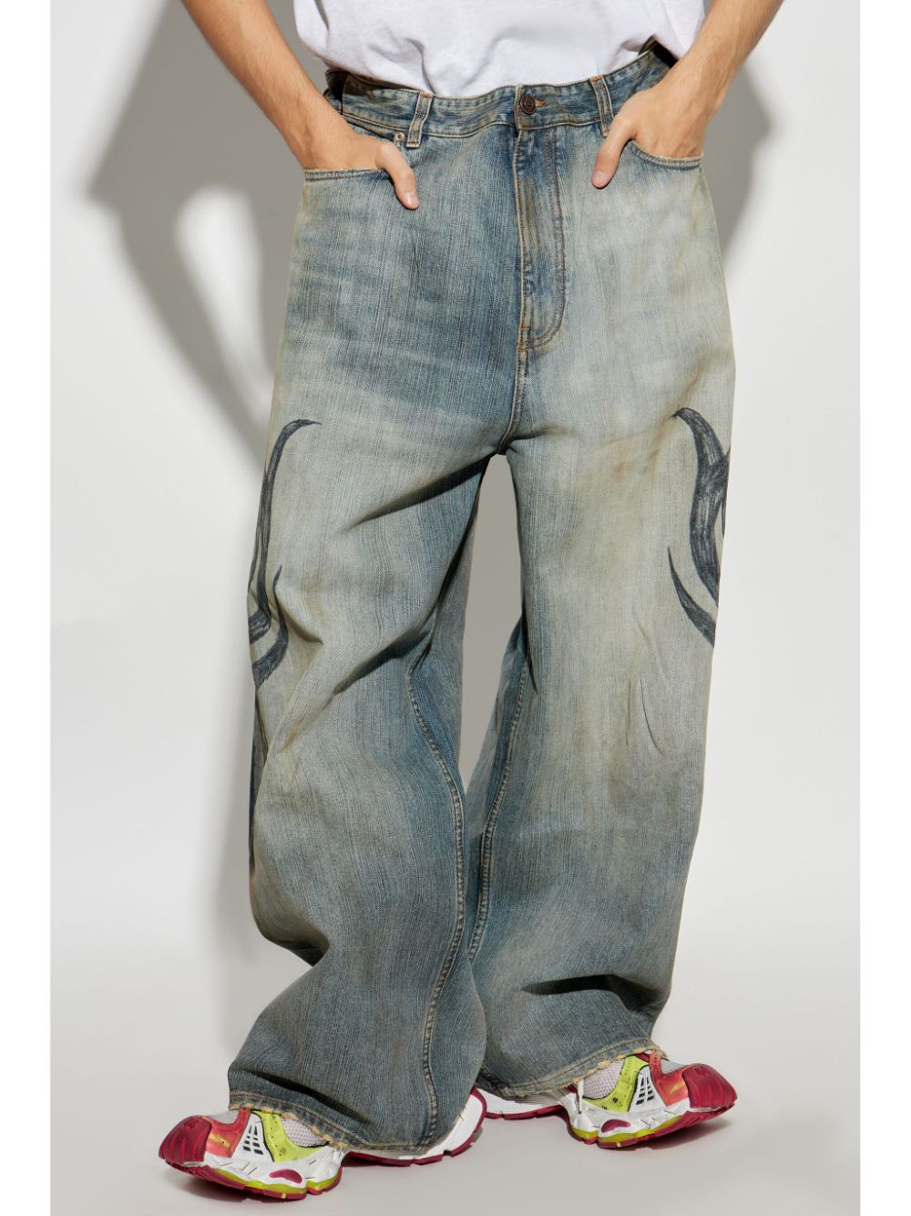 Shop Balenciaga Drop-crotch Jeans In Blue