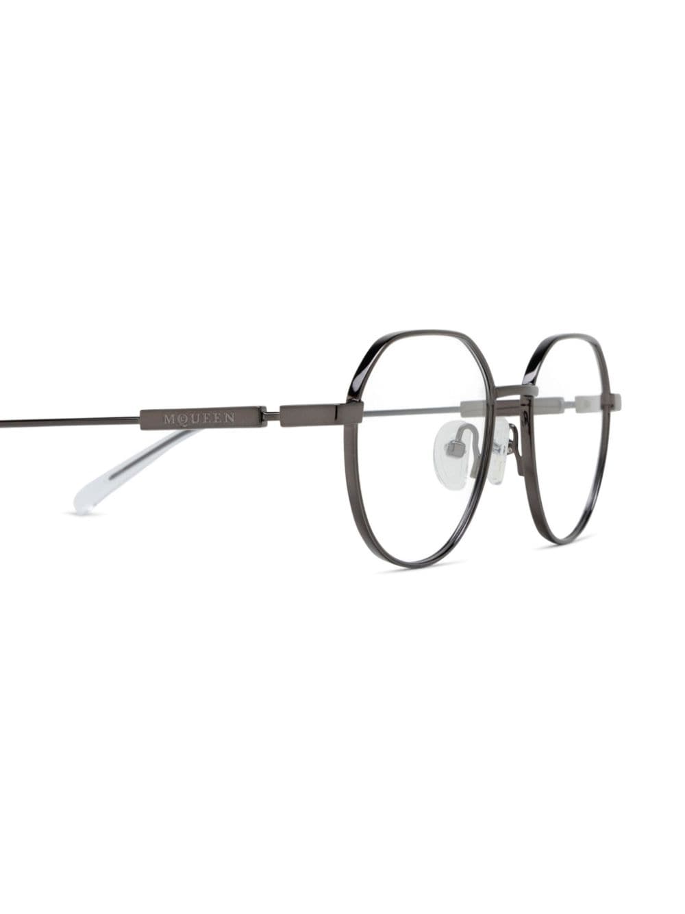 Shop Alexander Mcqueen Round-frame Glasses In 灰色