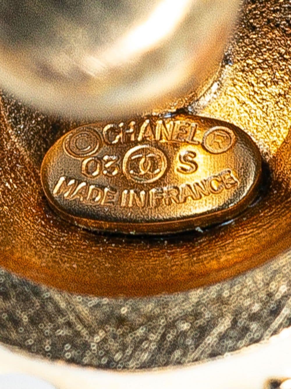 CHANEL Pre-Owned 2003 vergulde CC halsketting met hanger - Goud