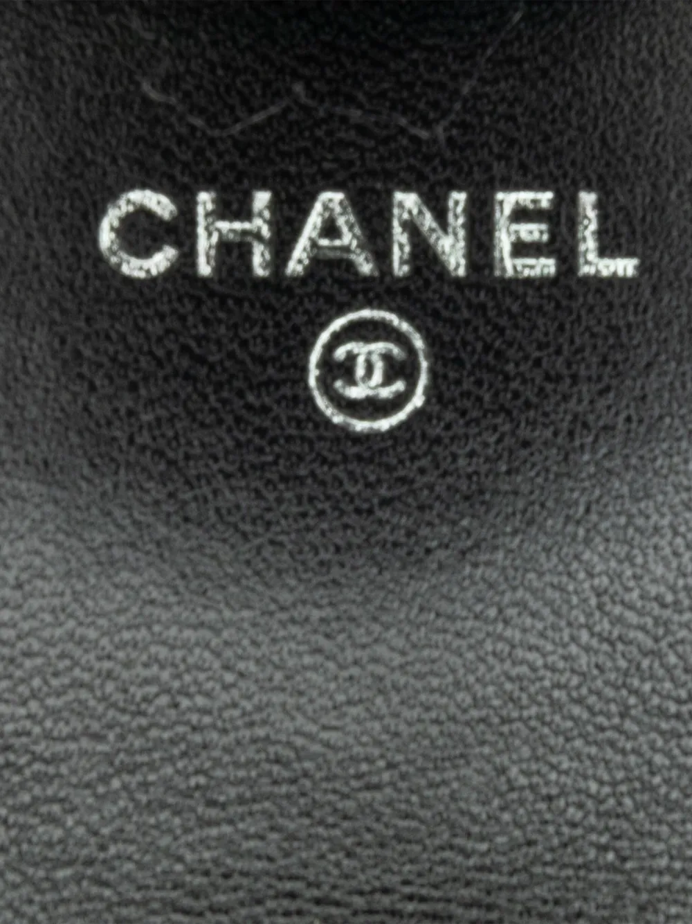 Pre-owned Chanel 2021 Quilted Lambskin So Black Cc Hook Card Holder