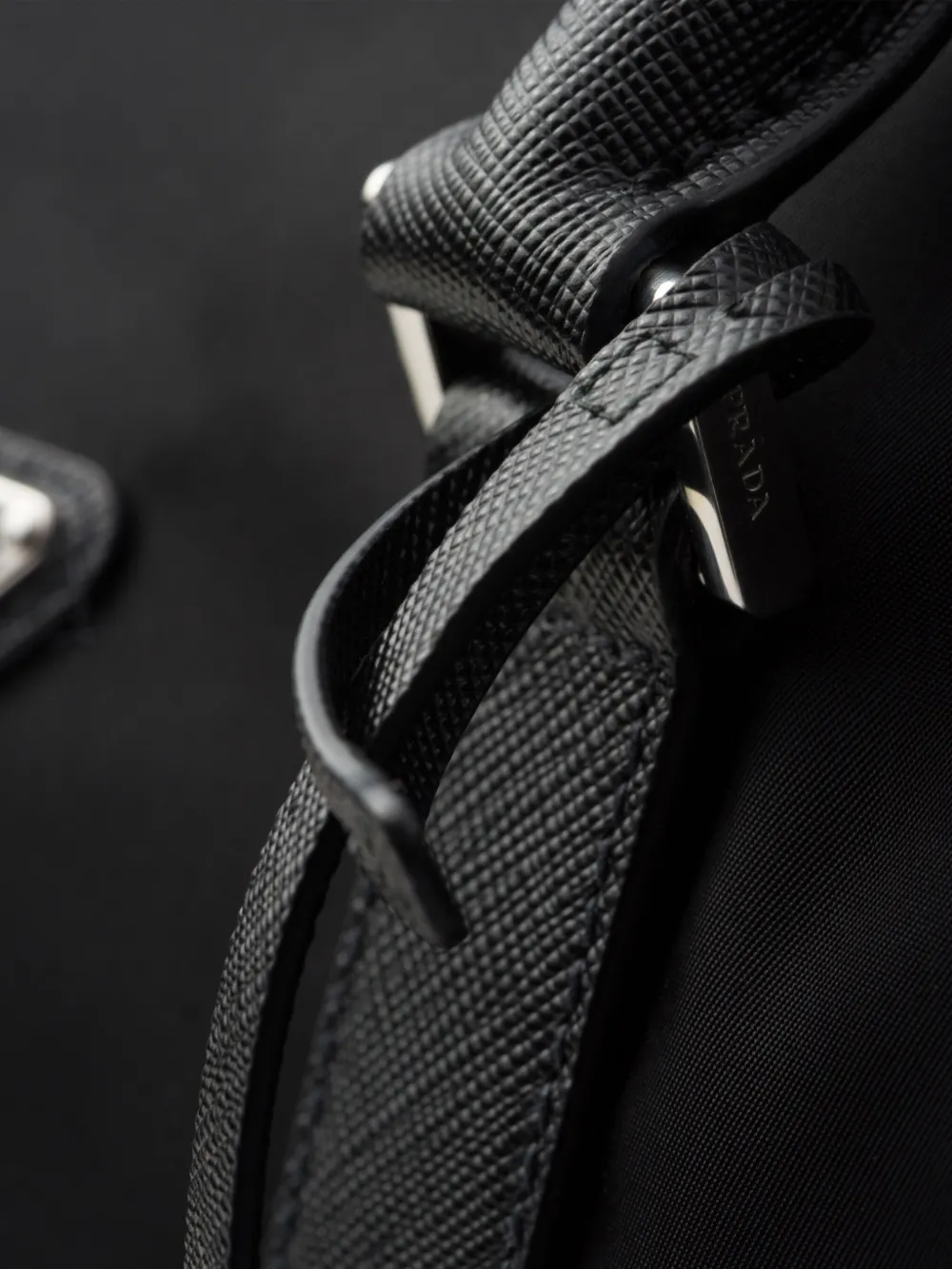 Prada Re-Nylon Saffiano leren duffeltas Zwart