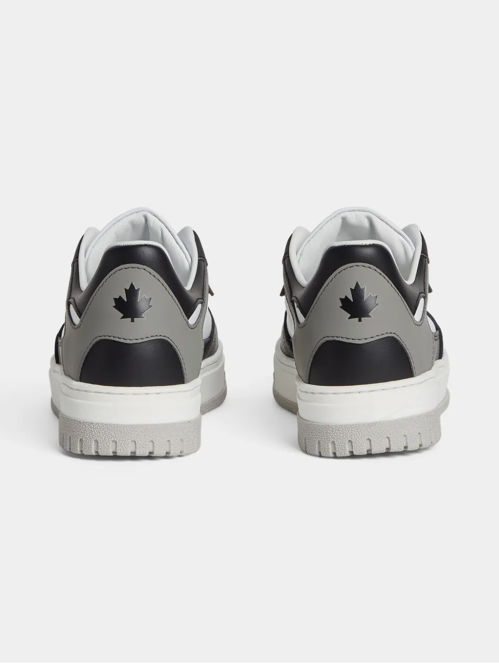 Dsquared2 Logo-print Sneakers In White