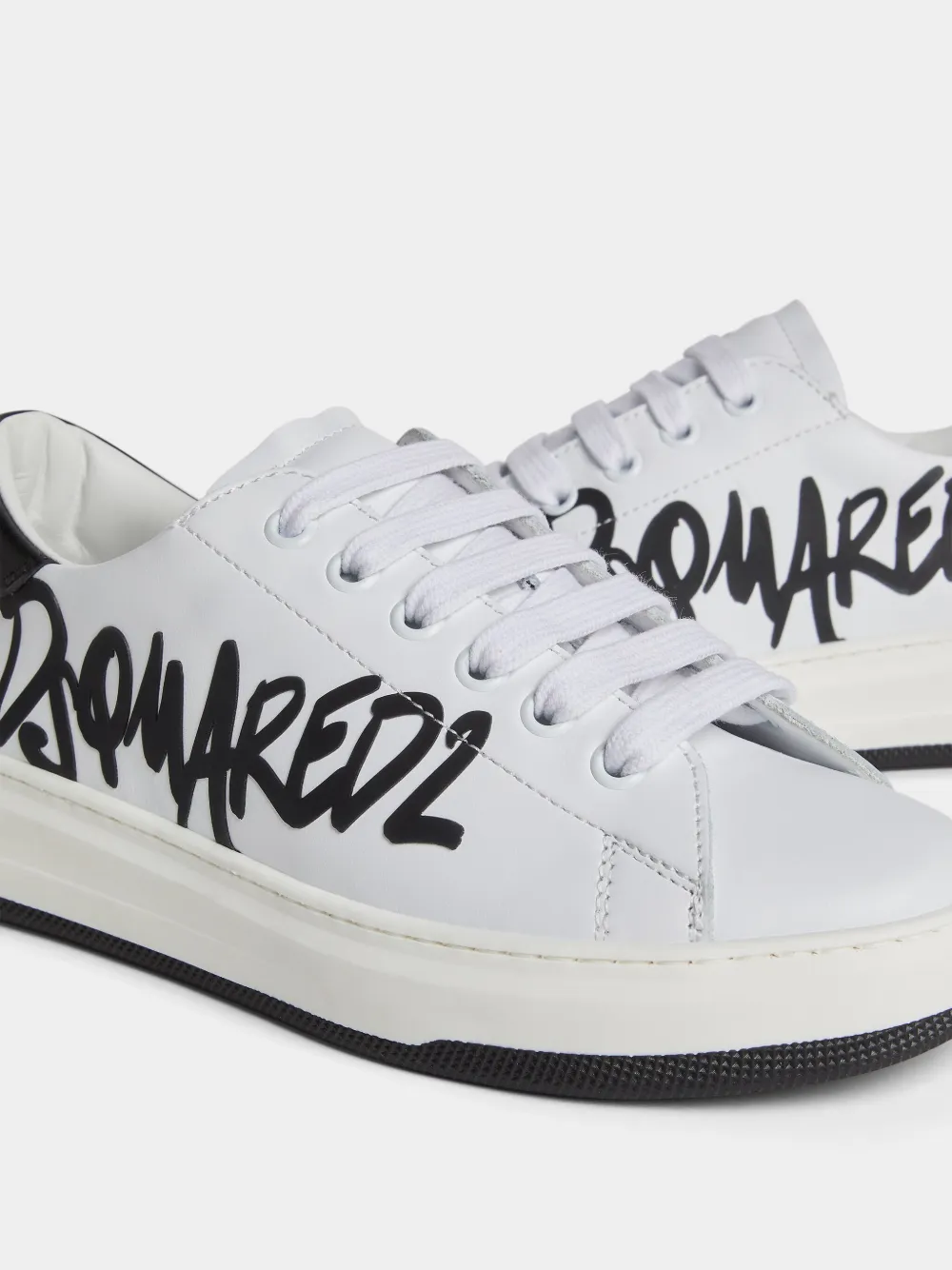 Dsquared2 Logo-print Sneakers In ホワイト
