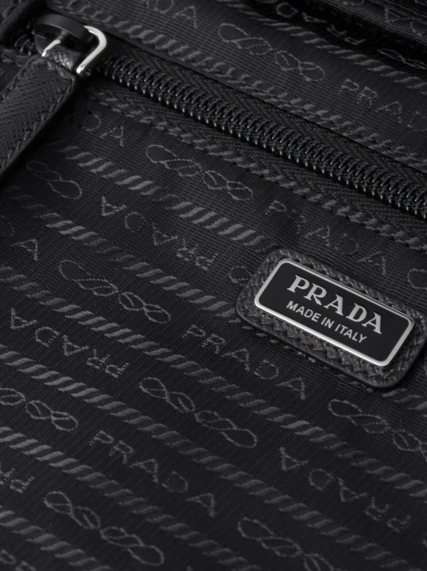 Prada トラベルポーチ | ブラック | FARFETCH JP
