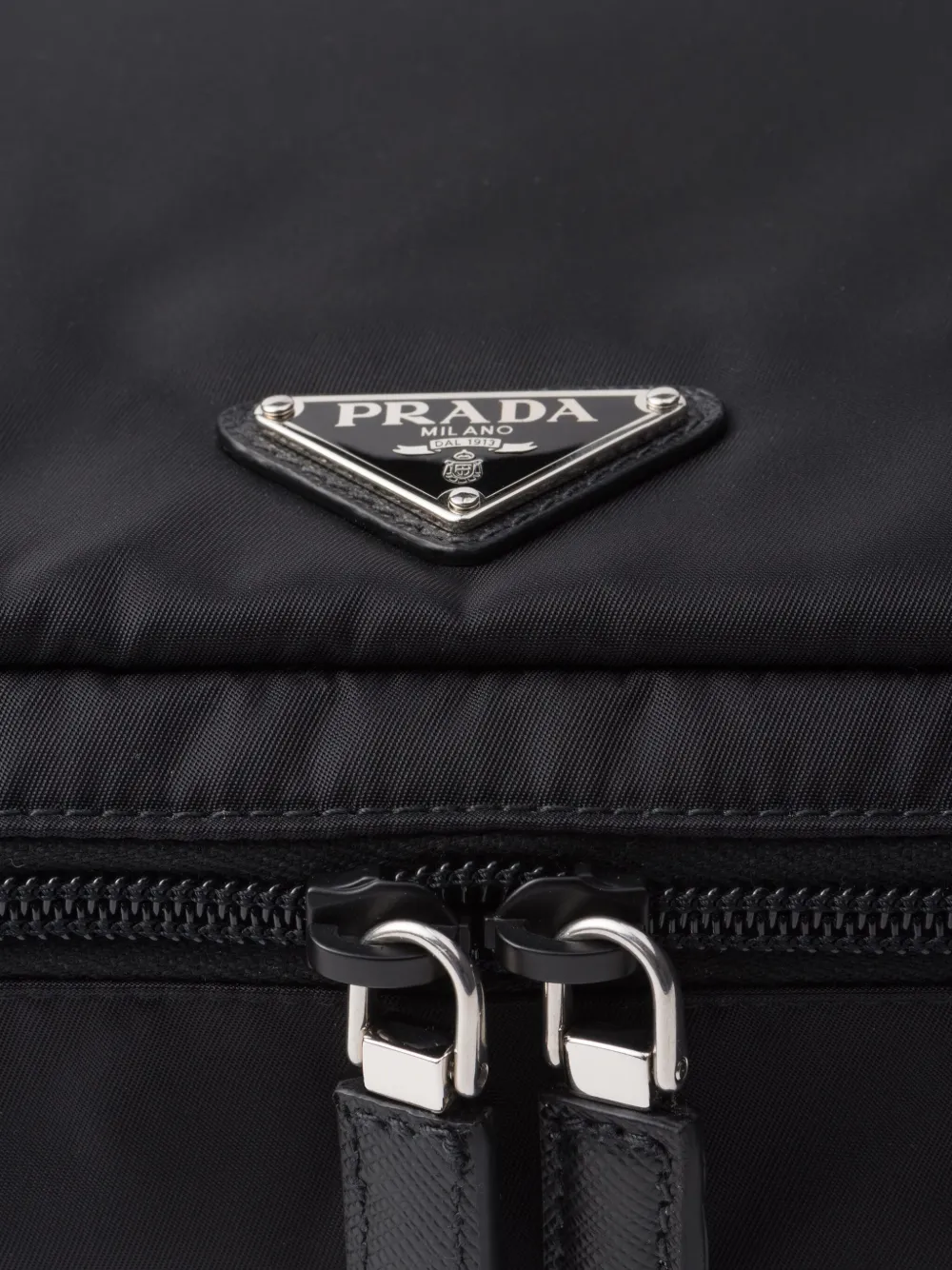 Prada Re-Nylon grote toilettas Zwart