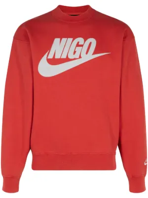 【ジャングルジャングル岸和田店】NIKE　ナイキ　NIGO　ニゴ　トレーナー　FV5941-687　レッド　南大阪 岸和田市 貝塚市 泉佐野市 和泉市 忠岡町 熊取町 Nike Nigo NRG スウェットシャツ | ブルー | FARFETCH JP