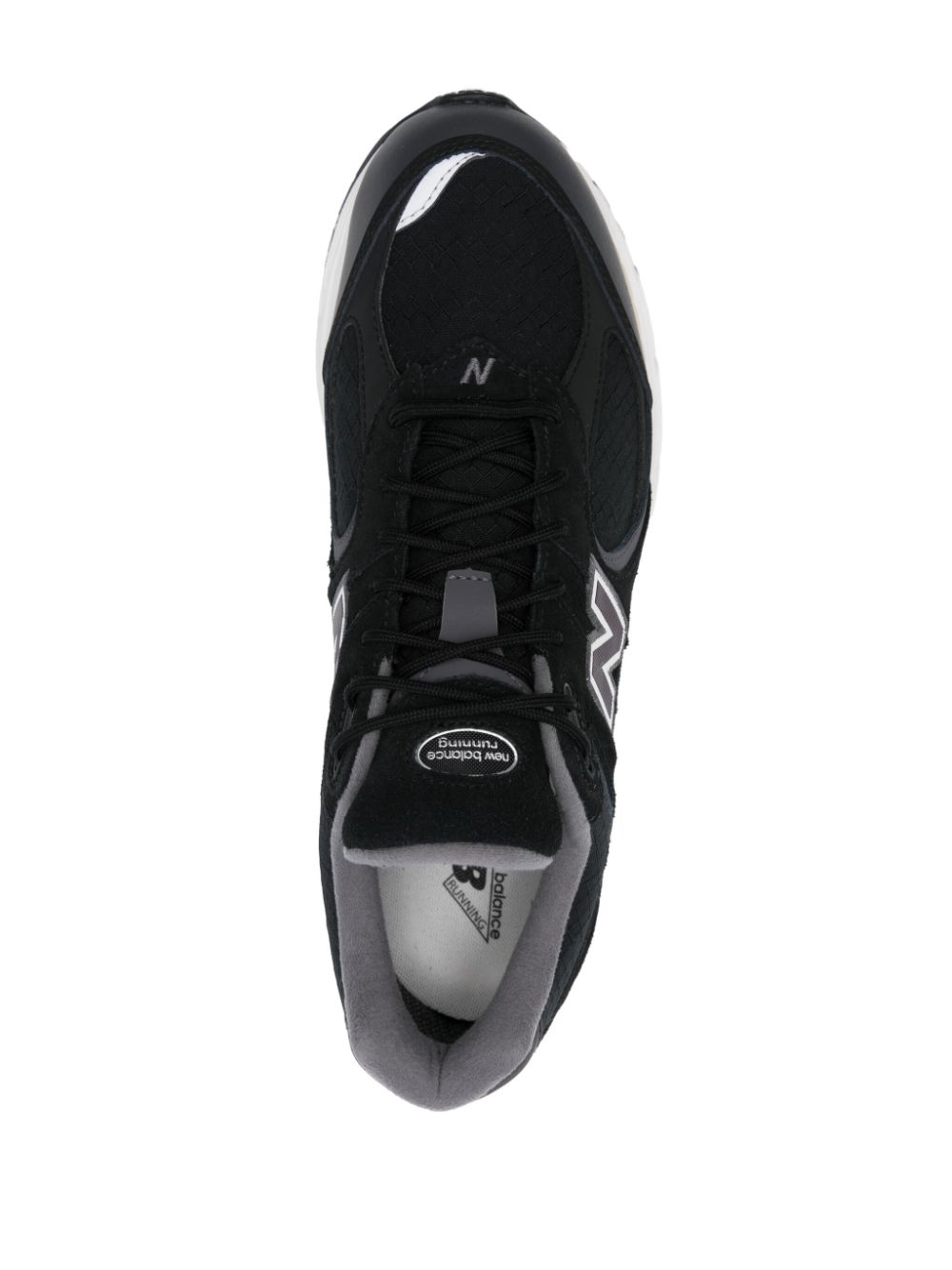 hype New Balance 2002RX sneakers 