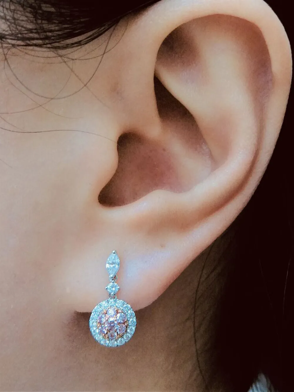 18k White Gold Diamond Earrings