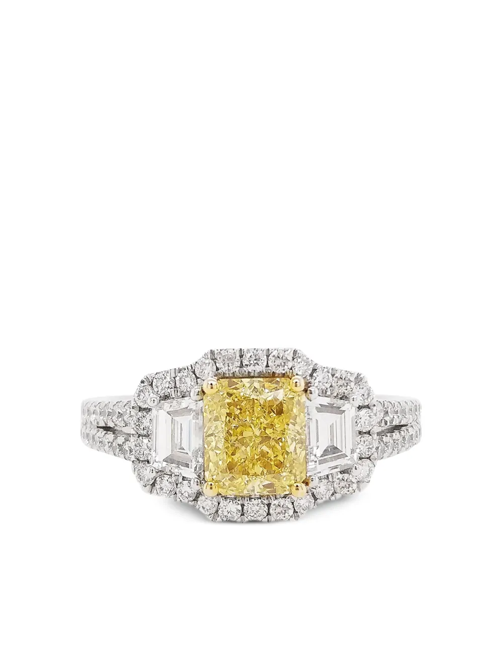 HYT JEWELRY 18K WHITE GOLD DIAMOND RING