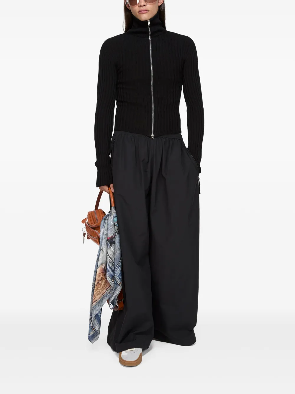 Acne Studios Broek met wijde pijpen Zwart