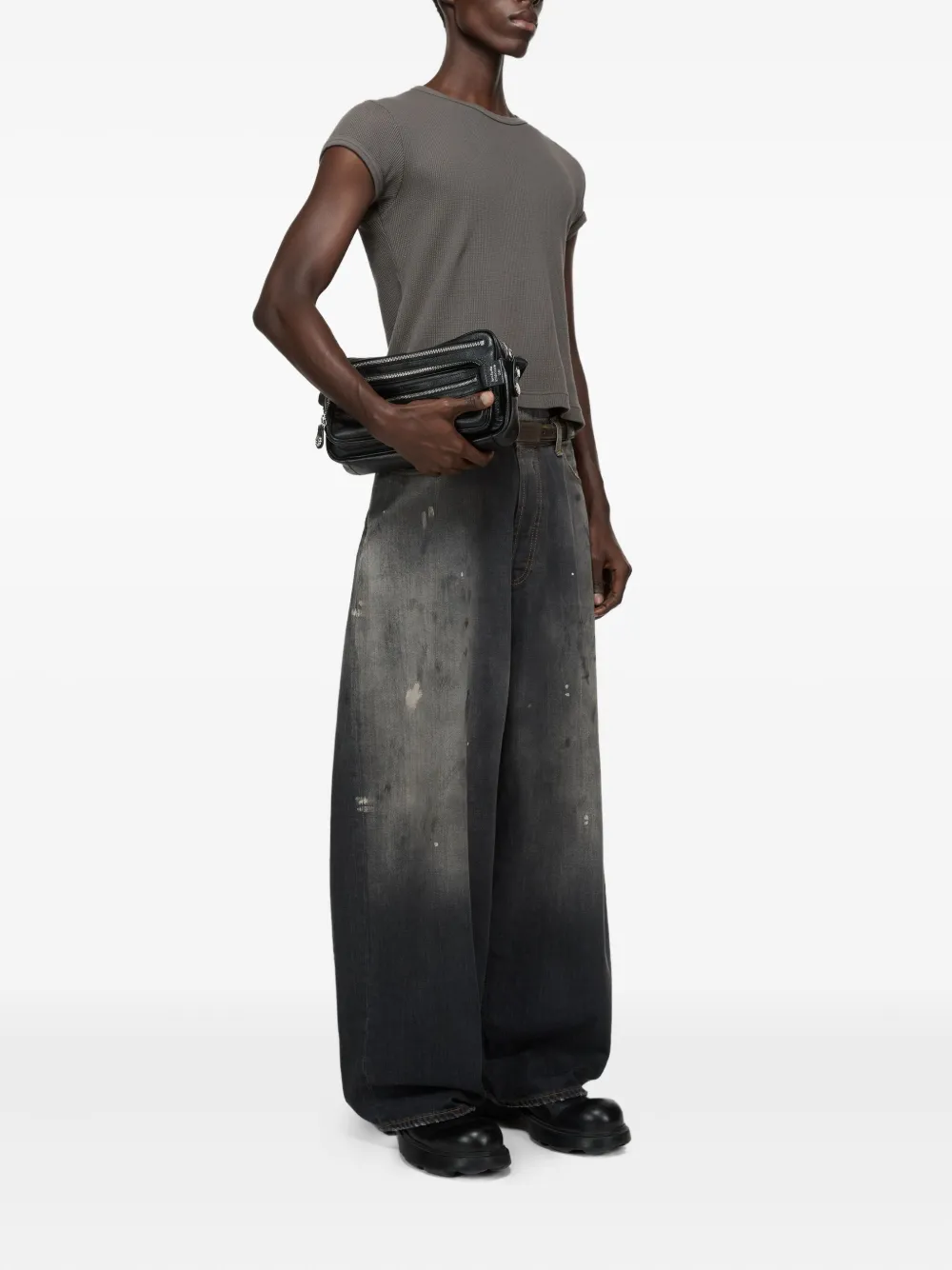 Acne Studios small Camero shoulder bag | Men | Image 2