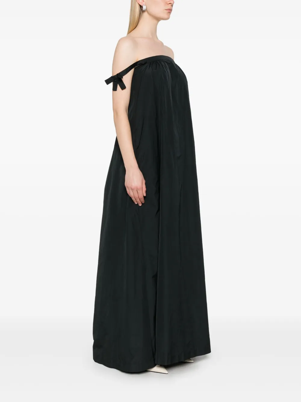 green emerald velvet dress Brigitte Embroidered Midi Dress main image 0