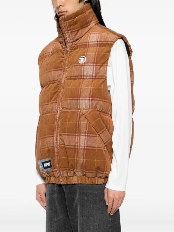 A BARHING APE ダウンベスト　リバーシブル A BATHING APE（アベイシングエイプ）の「ABC CAMO REVERSIBLE