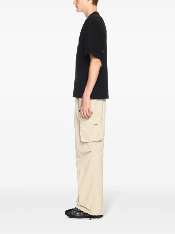 【関税込み】Off-White ブラック Banknote Arrow Tシャツ Off-White Banknote Arrow T-shirt | Black | FARFETCH BH