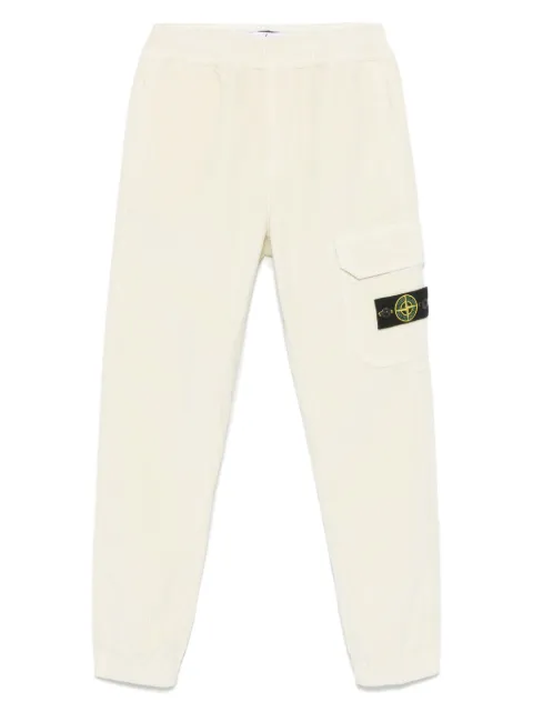 Stone Island Junior pantalones con distintivo Compass