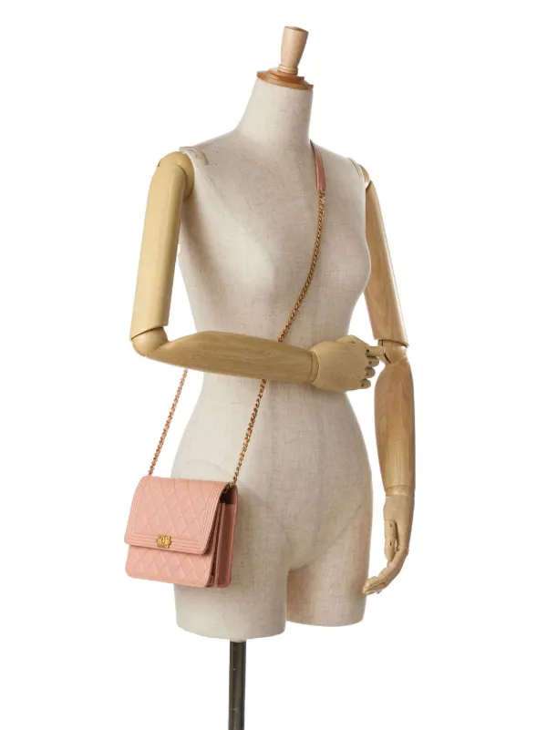 CHANEL キルティング チェーン取り外しウォレット 非売品 CHANEL シャネル マトラッセ チェーンウォレット 長財布