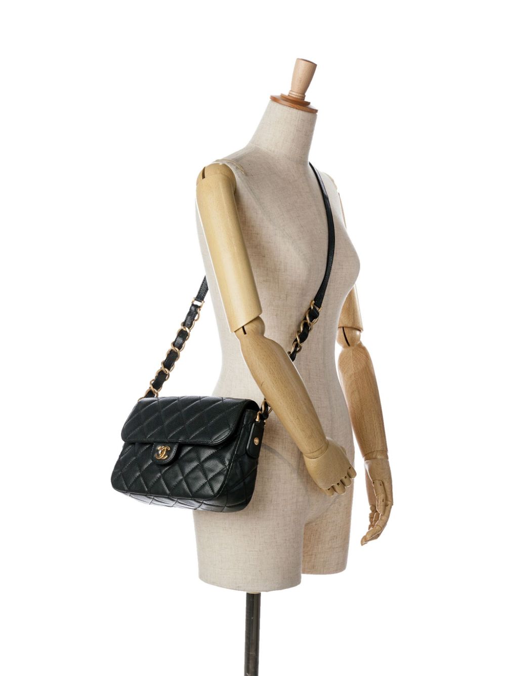 CHANEL 2021-2024 Quilted Caviar Single Flap crossbody bag Women