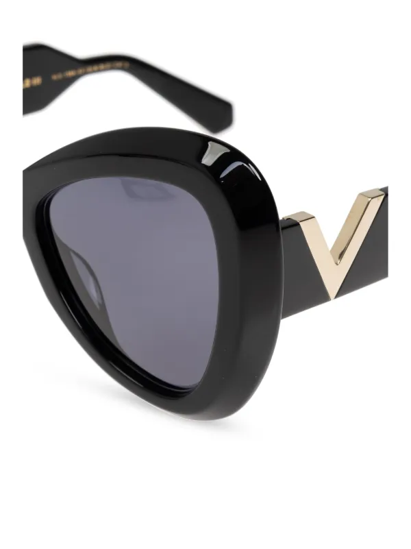 VALENTINO GARAVANI EYEWEAR Lunettes De Soleil a Detail VLogo Noir FARFETCH FR